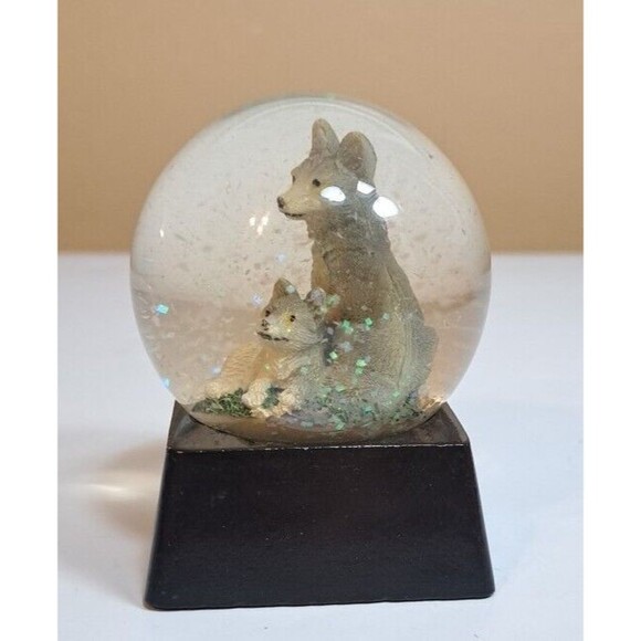 California Wolf & Pup Wolves Water Globe Collectible 3" Water Ball Home Decor - Picture 2 of 4